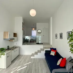 Vakantiehuis Scalabrini Loft, Como