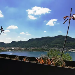 Veranda Lake View Como